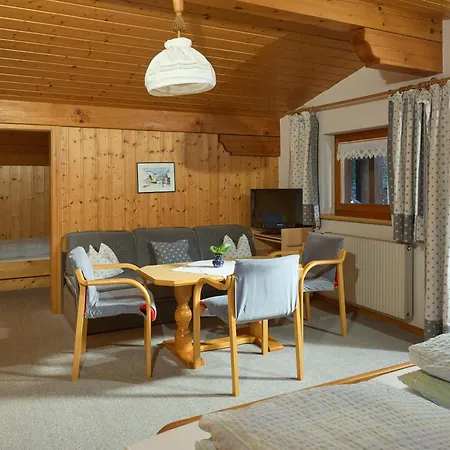 Haus Muster - Hochmontafon 3* Partenen